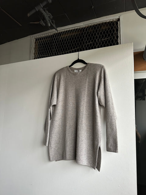 Grey Shoulder Pad Cashmere Sweater