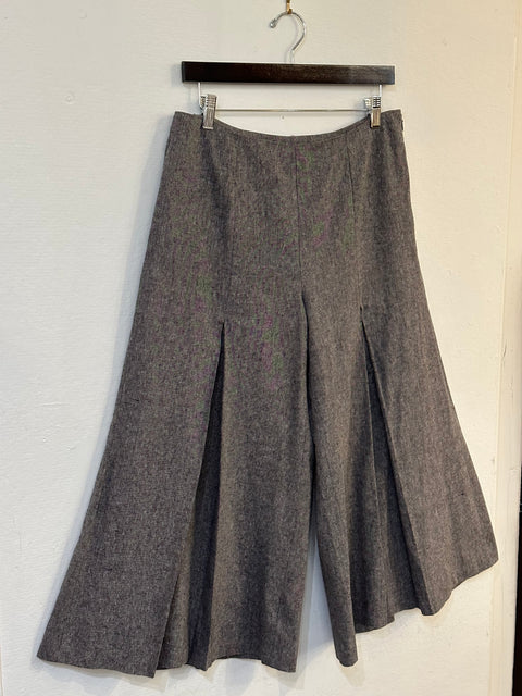 Vintage Grey Linen Pleated Bermuda Shorts
